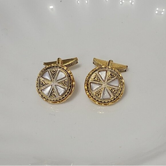 Vintage Men's Gold Tone Formal Pearl Cross Round Cuff Links - Picture 4 of 8